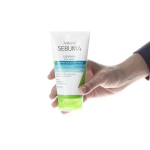 ژل شستشوی صورت Sebuma سبوما مدل Liquipain پوست چرب و آکنه دار 150 میل